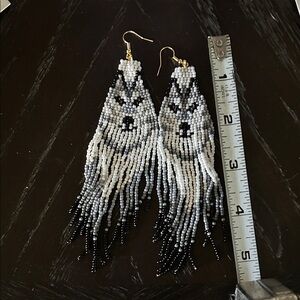 Elegant Black and White Wolf Beaded Earrings
